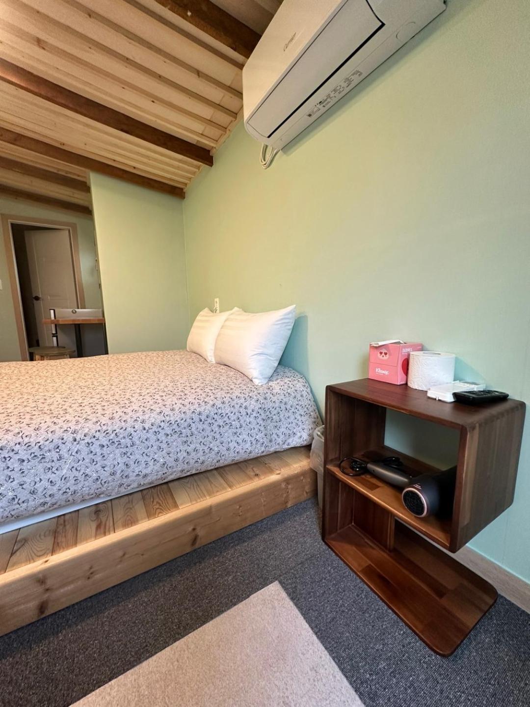 R Guesthouse Jongmyo Seul Dış mekan fotoğraf