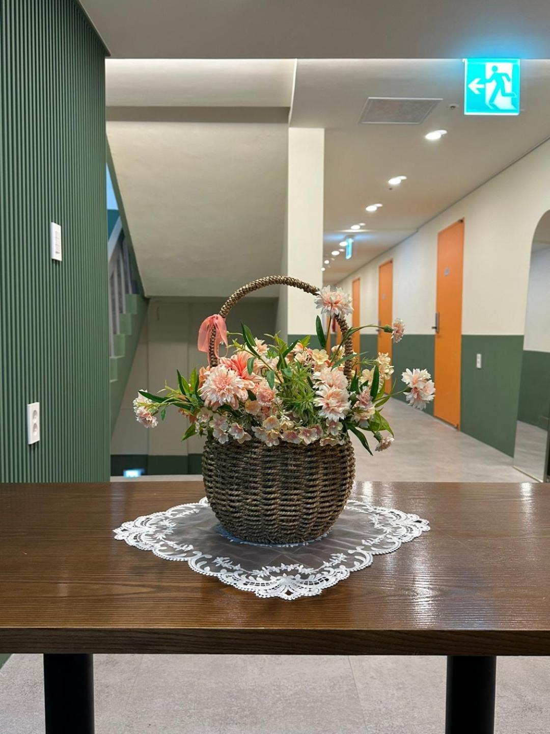 R Guesthouse Jongmyo Seul Dış mekan fotoğraf
