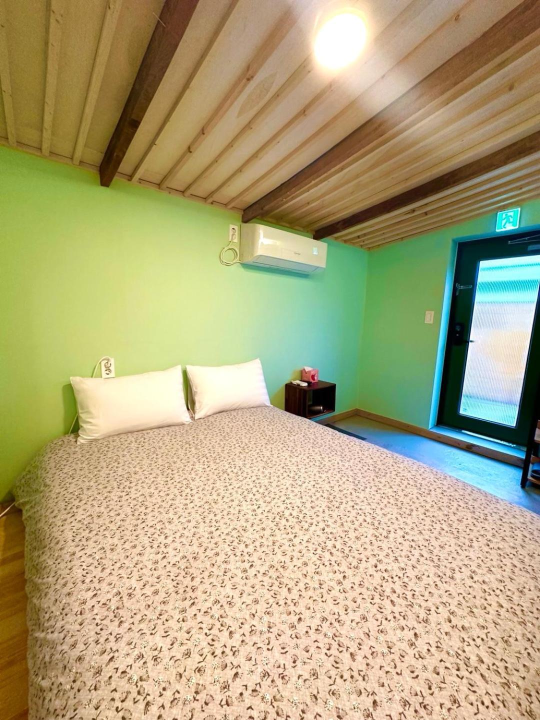 R Guesthouse Jongmyo Seul Dış mekan fotoğraf
